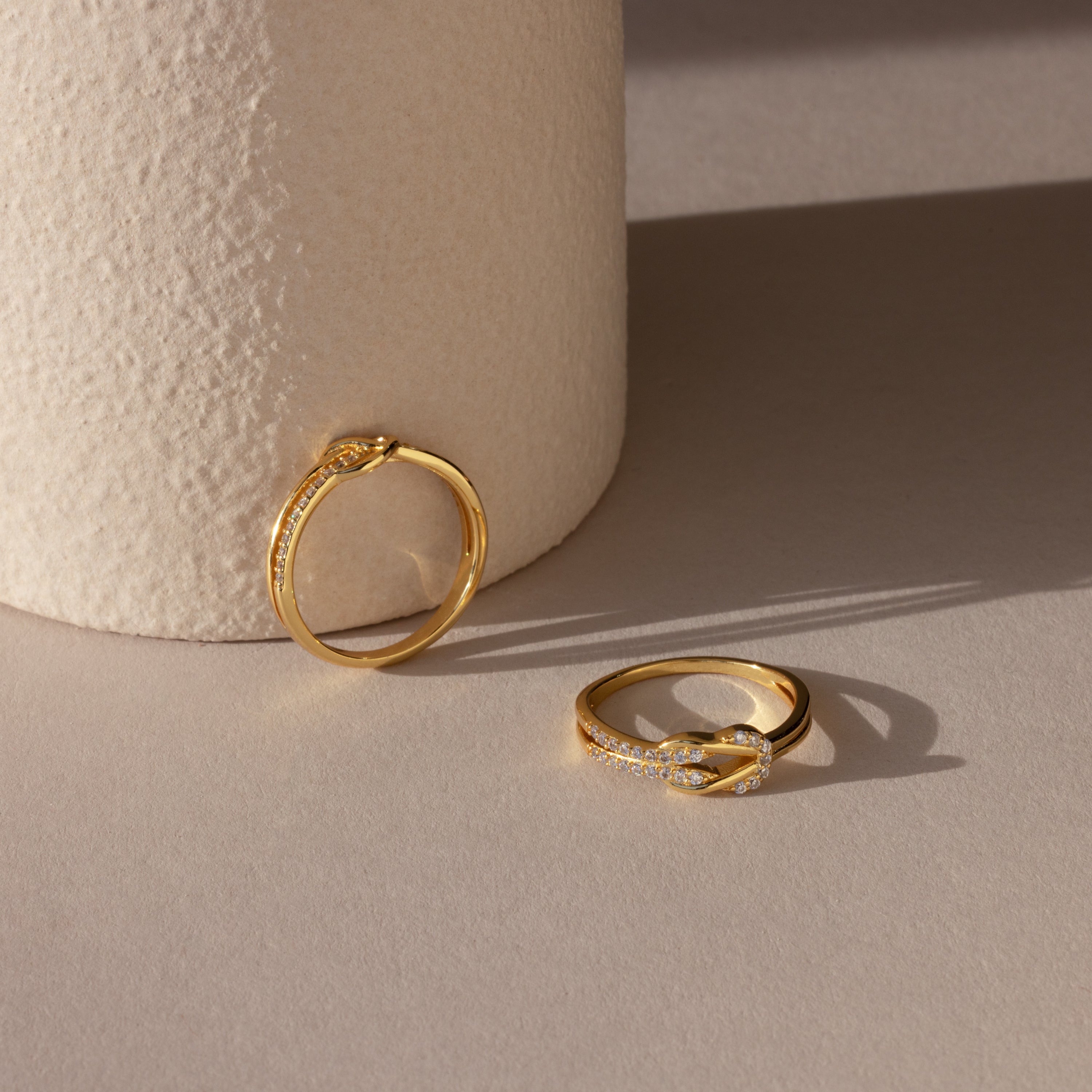 Brilliant Connection Ring