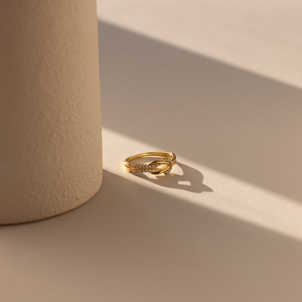 Brilliant Connection Ring