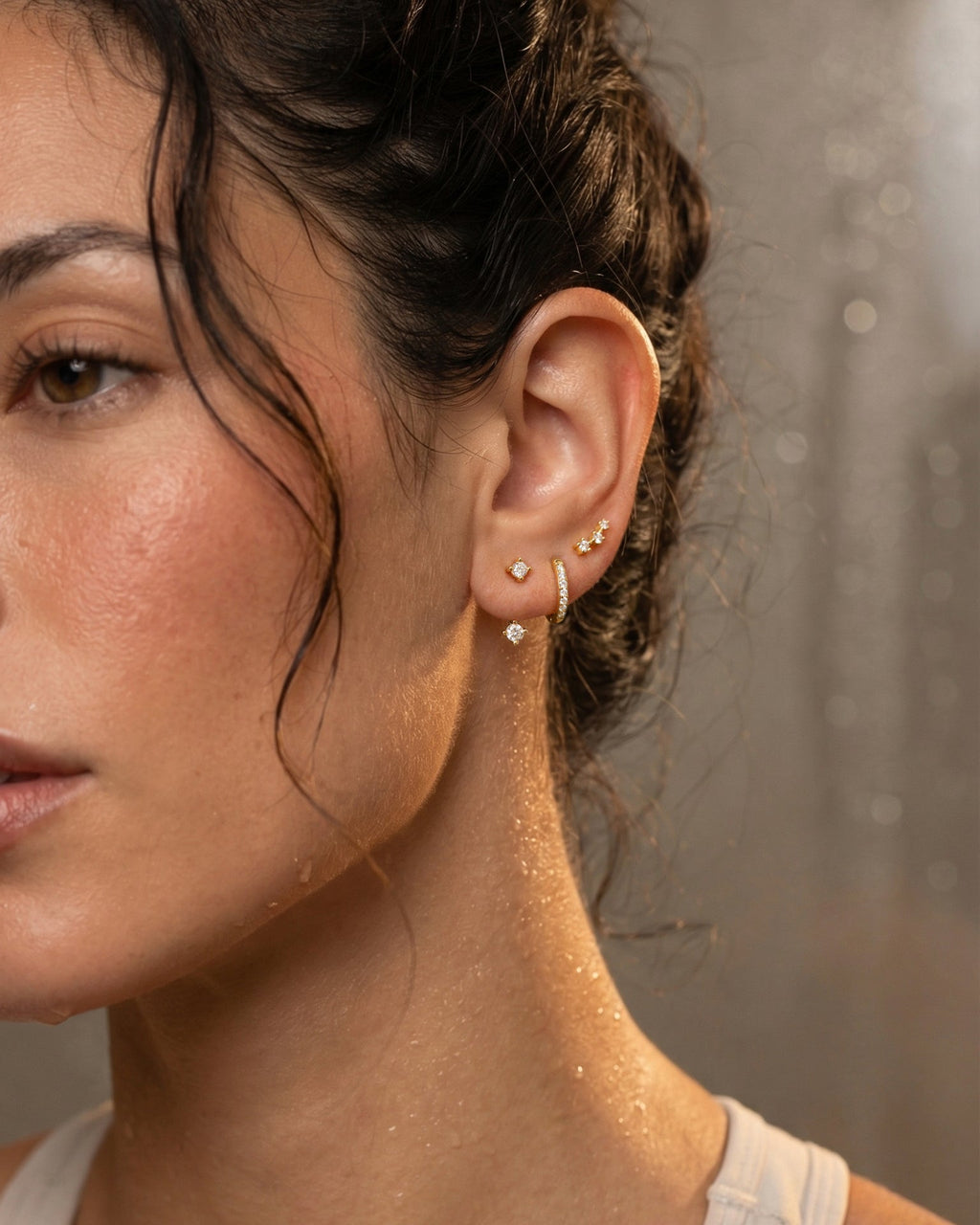 Sparkling stone earring set