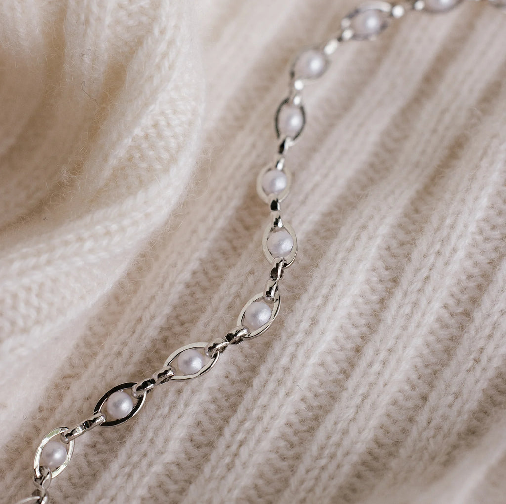 Una Bracelet with Pearls