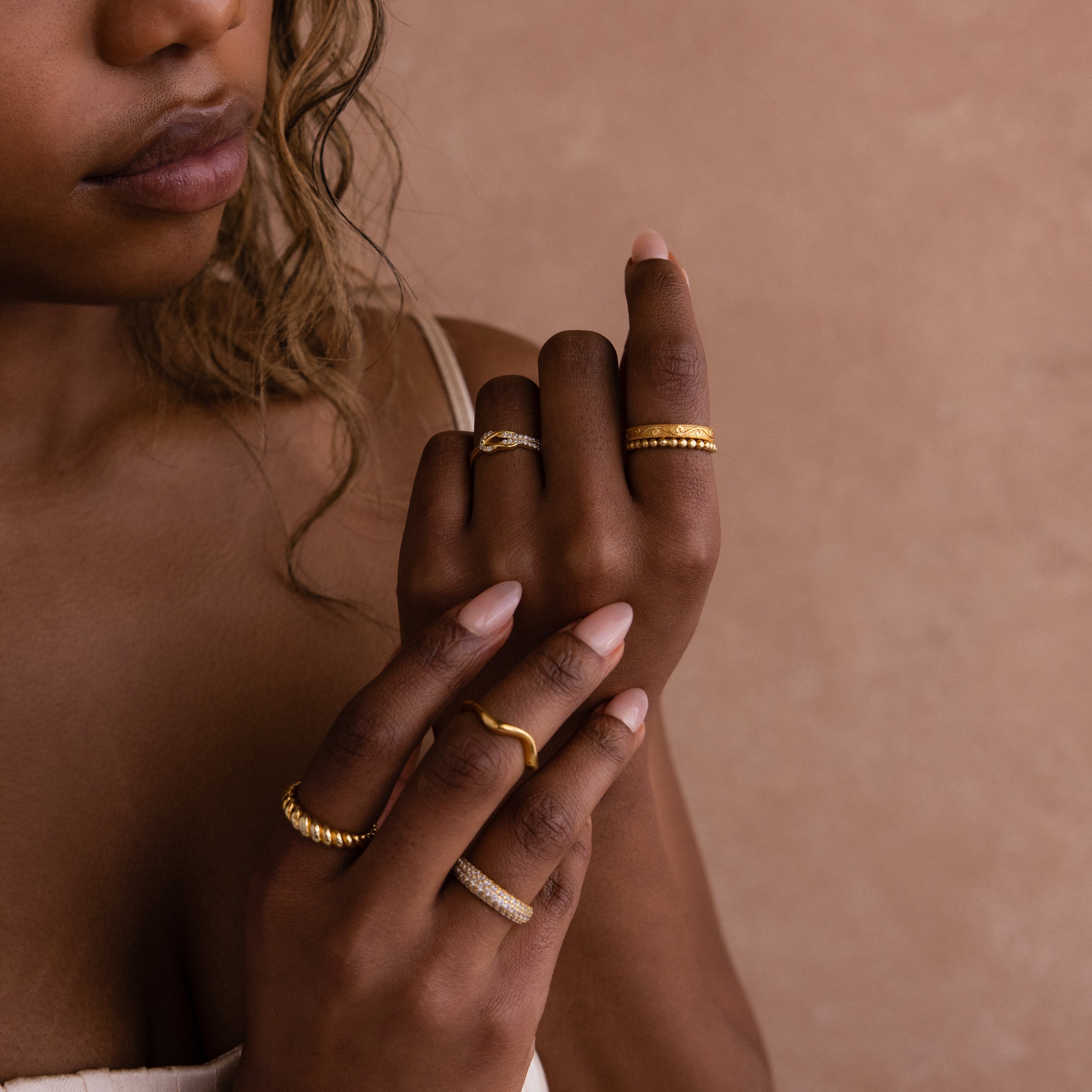 Brilliant Connection Ring