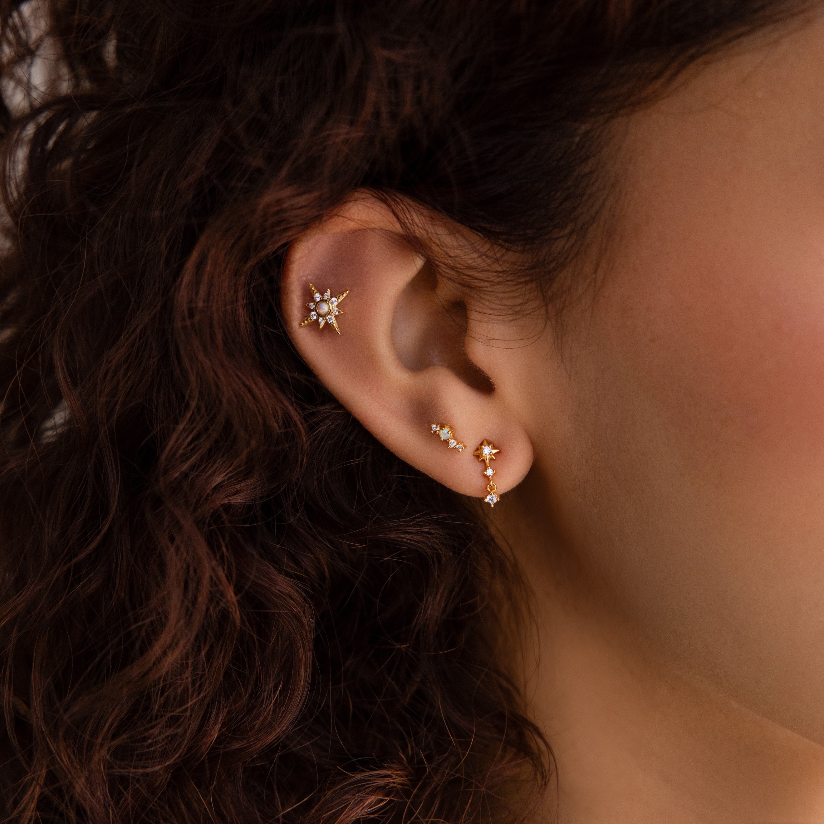 Star-shaped earrings