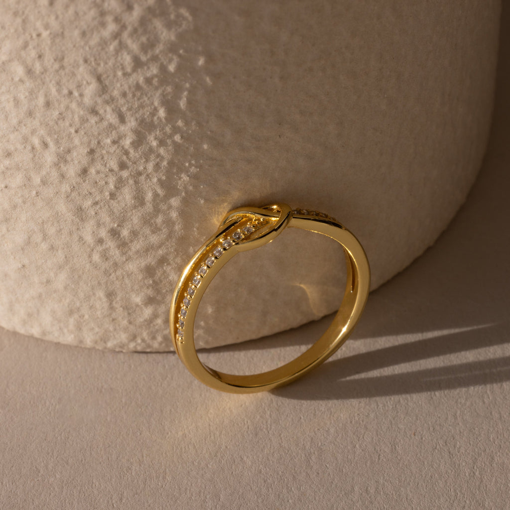 Infinity Loop Ring