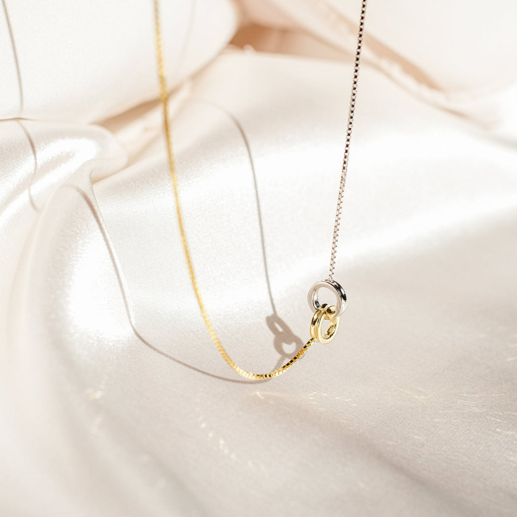 Connecting Necklace