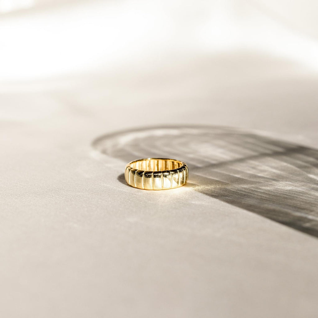 Axis ring