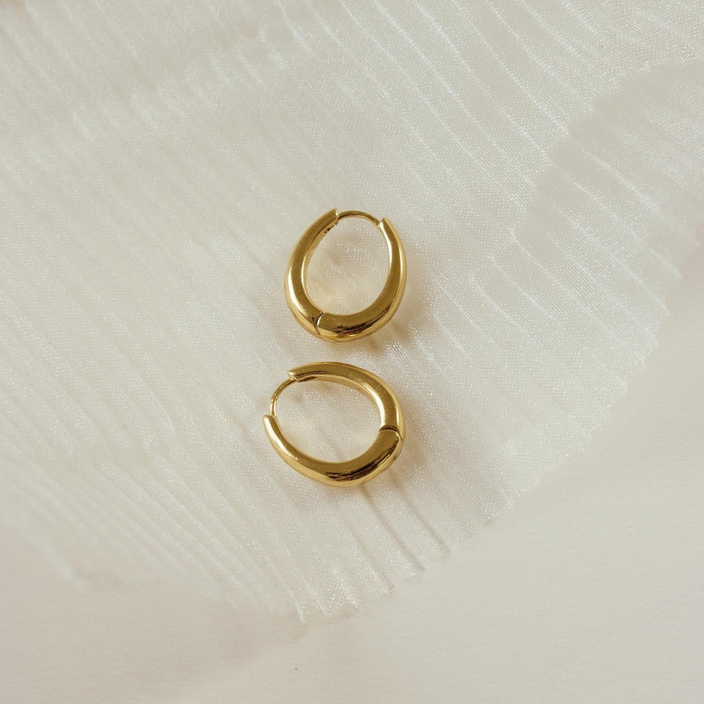 Brincos de argola oval Mila