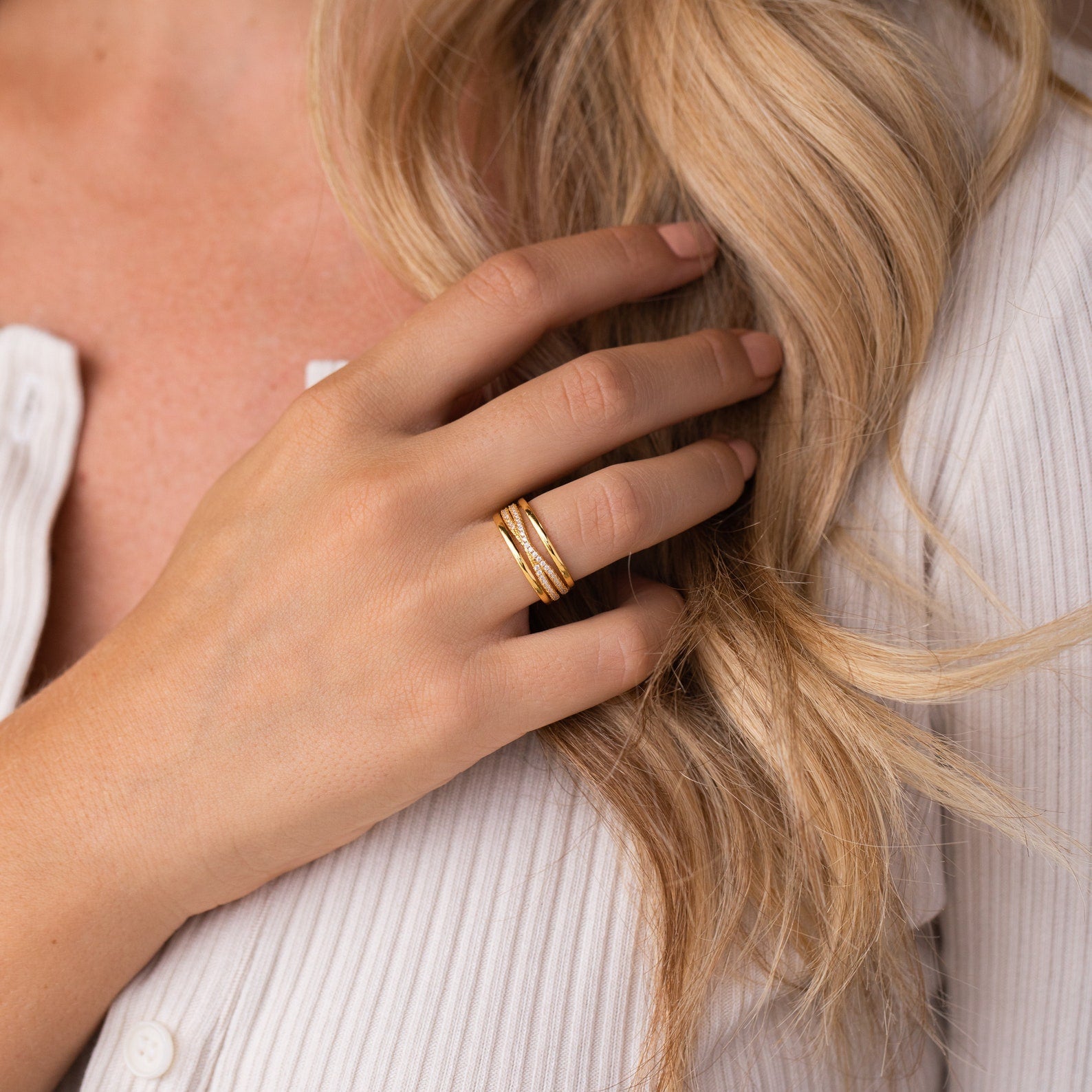 Intertwined Shine Ring