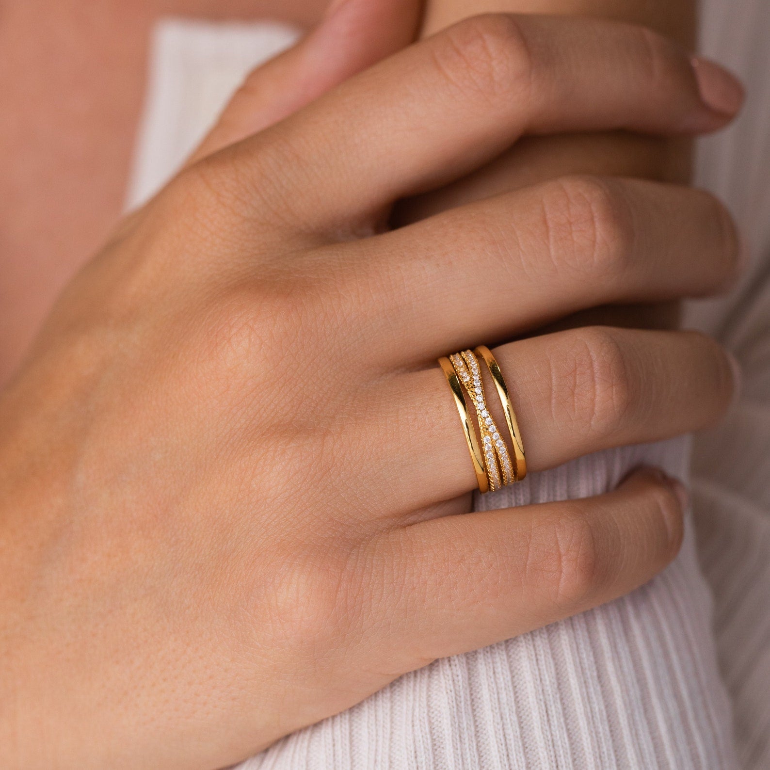 Intertwined Shine Ring