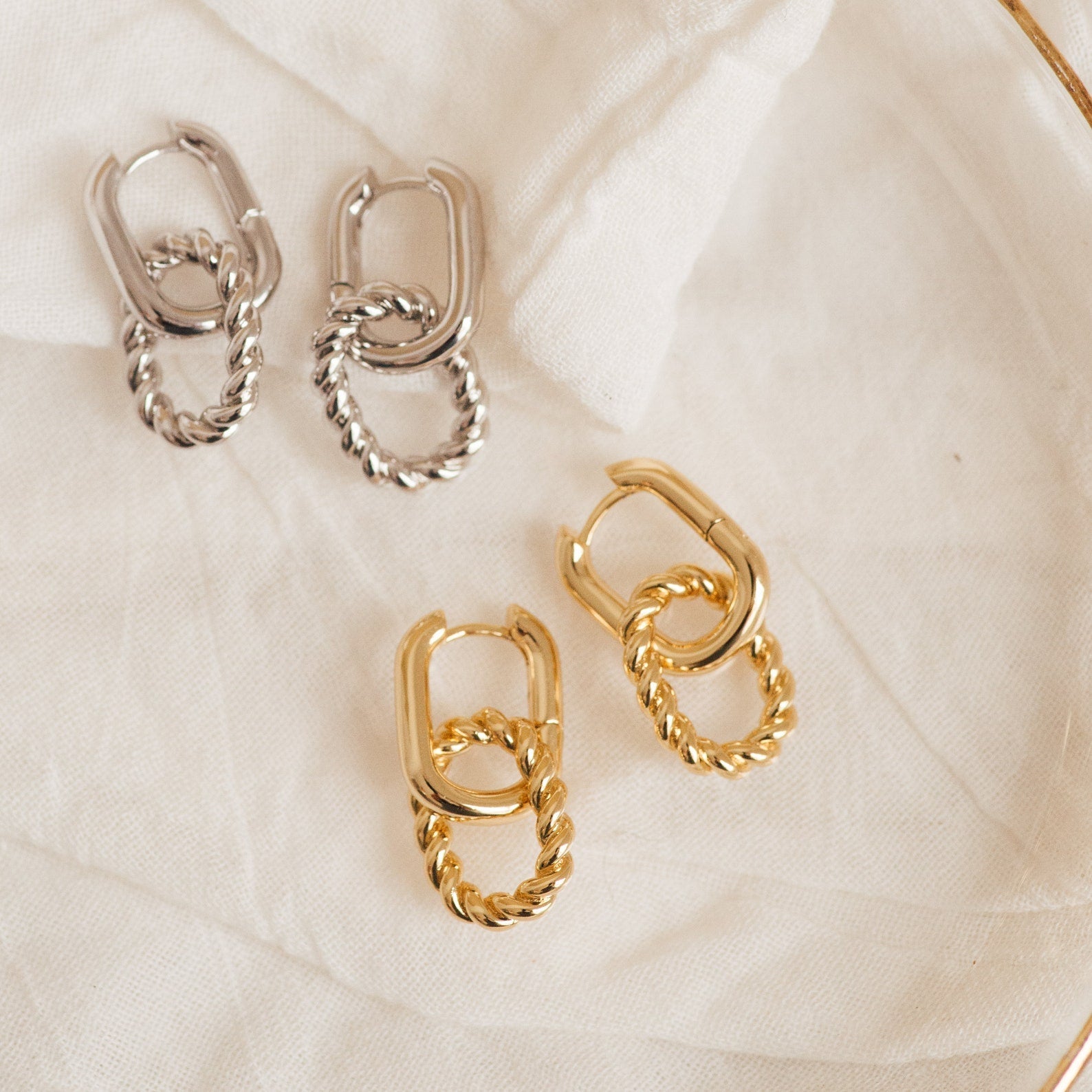 Elisa Twisted Link Earrings