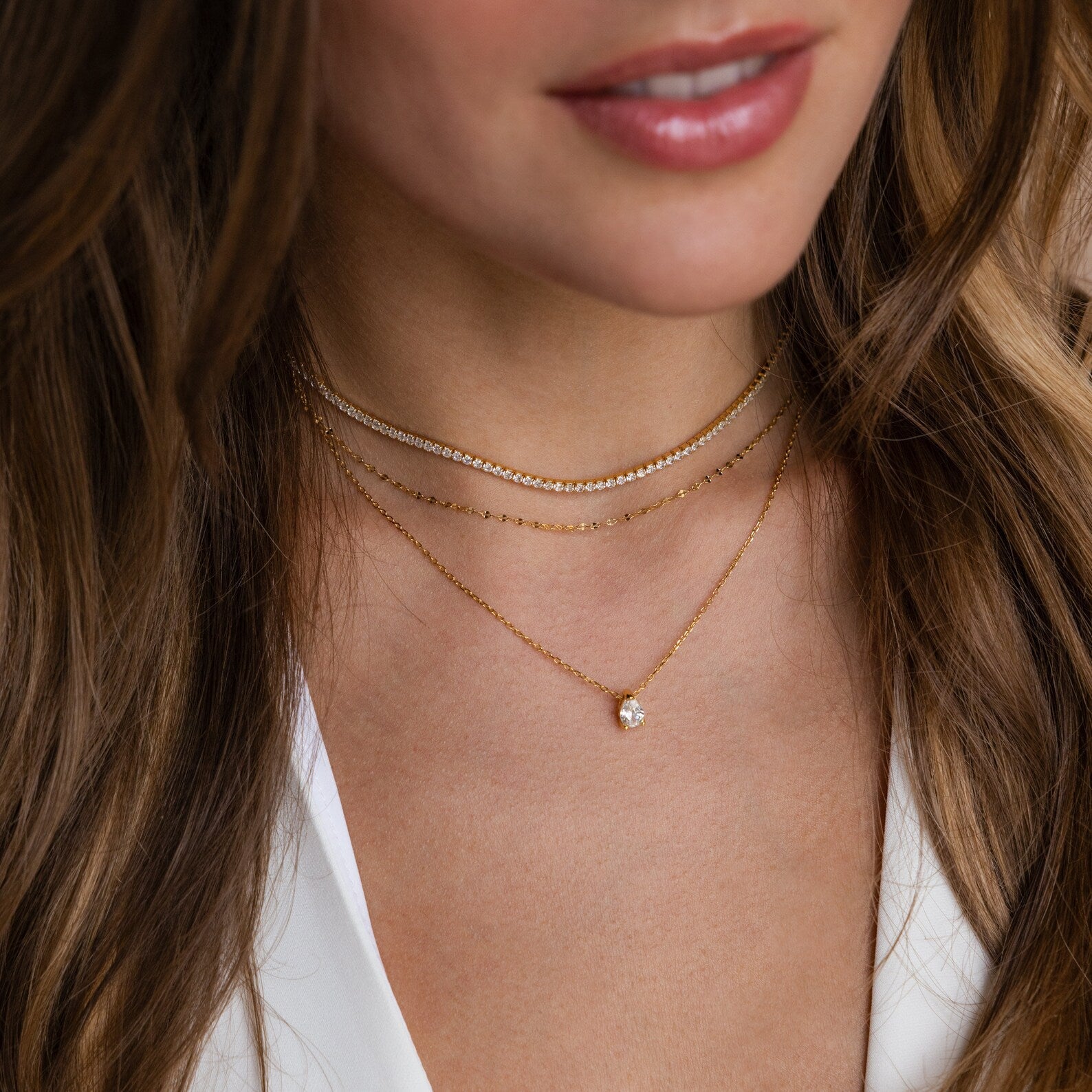 Necklace with Sparkling Crystals