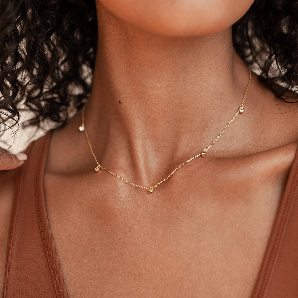 Necklace with Light Points Along the Chain