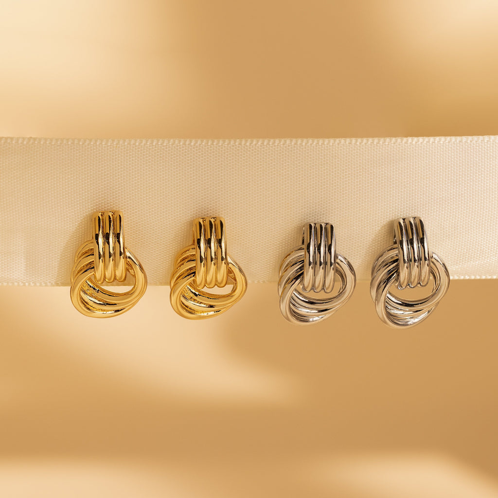 Knot earrings made of EVA foam.