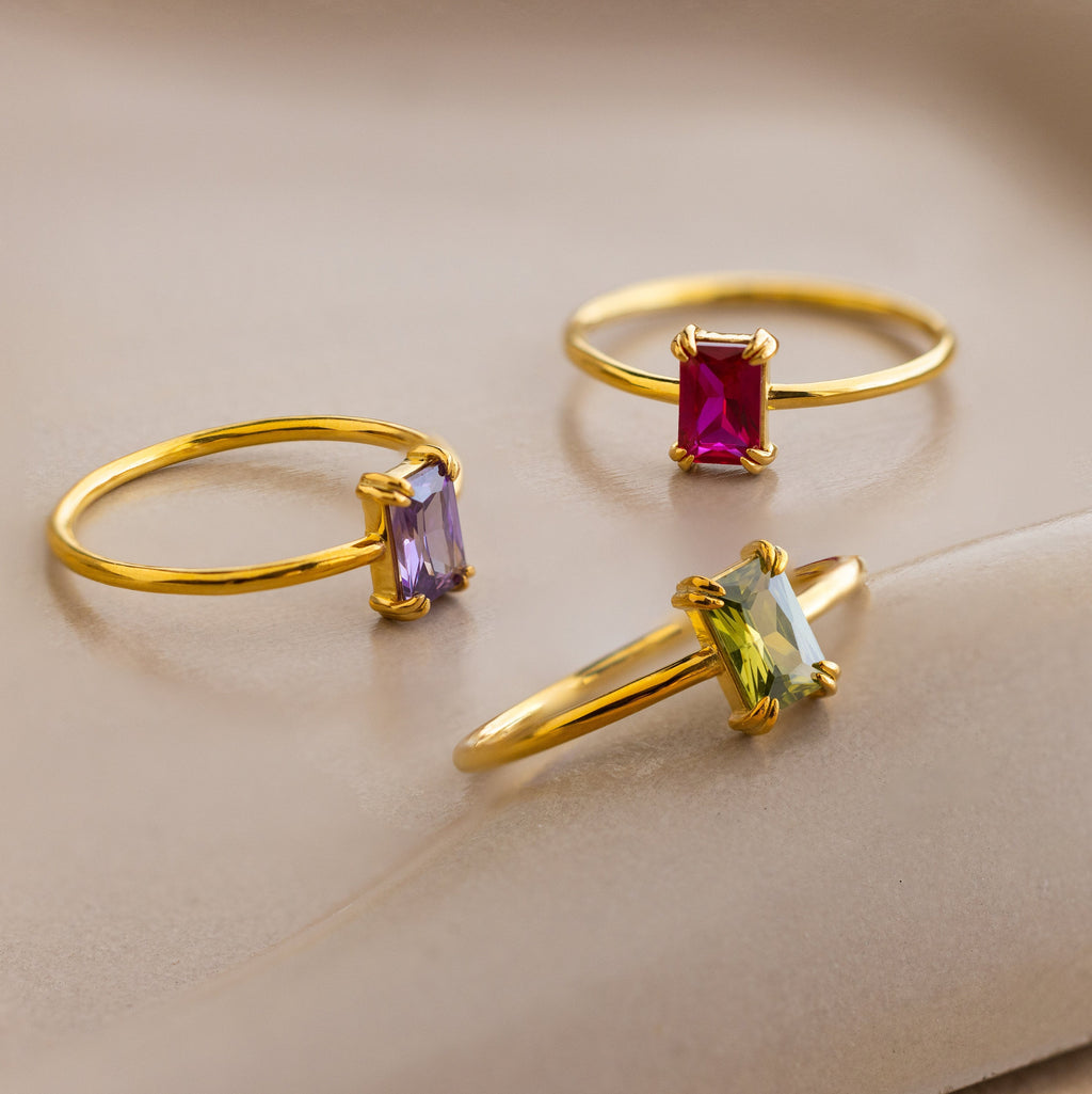 Ring with birthstone Ayla