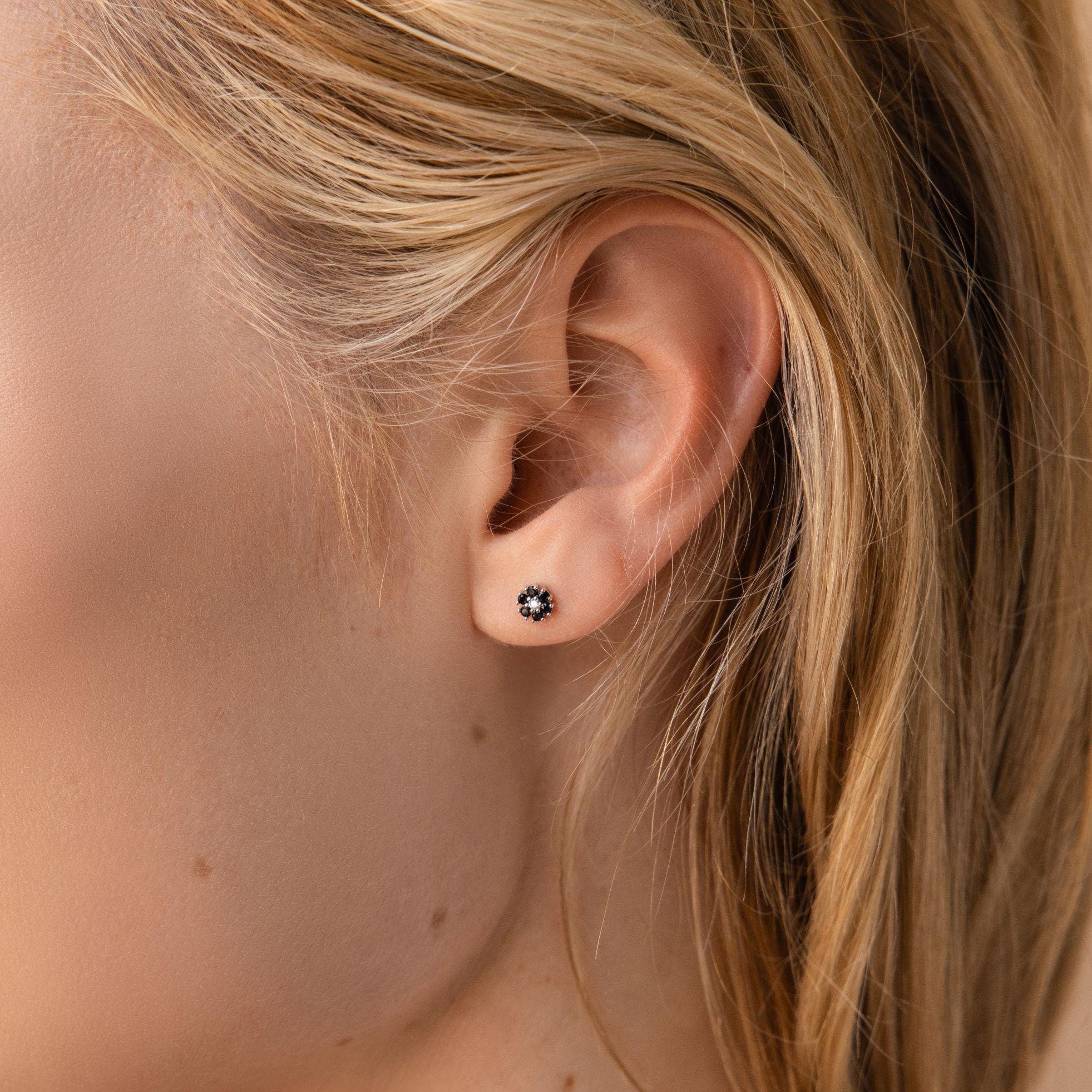 Lina Flower Earrings