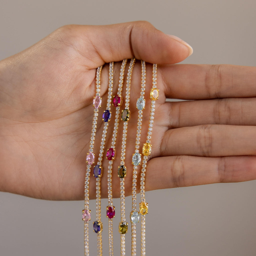 Elo de Luz bracelet, brilliant gemstone of the month