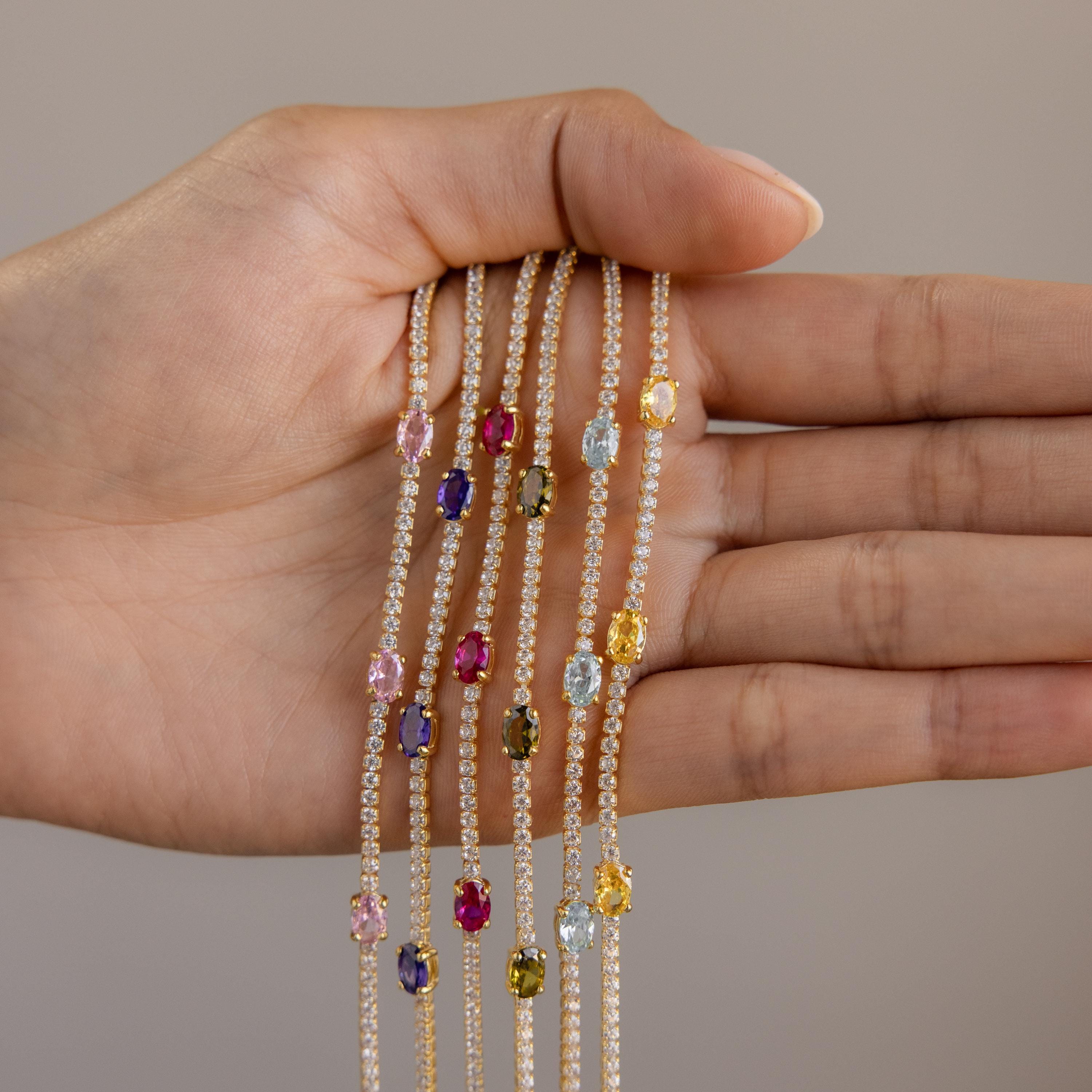 Elo de Luz bracelet, brilliant gemstone of the month