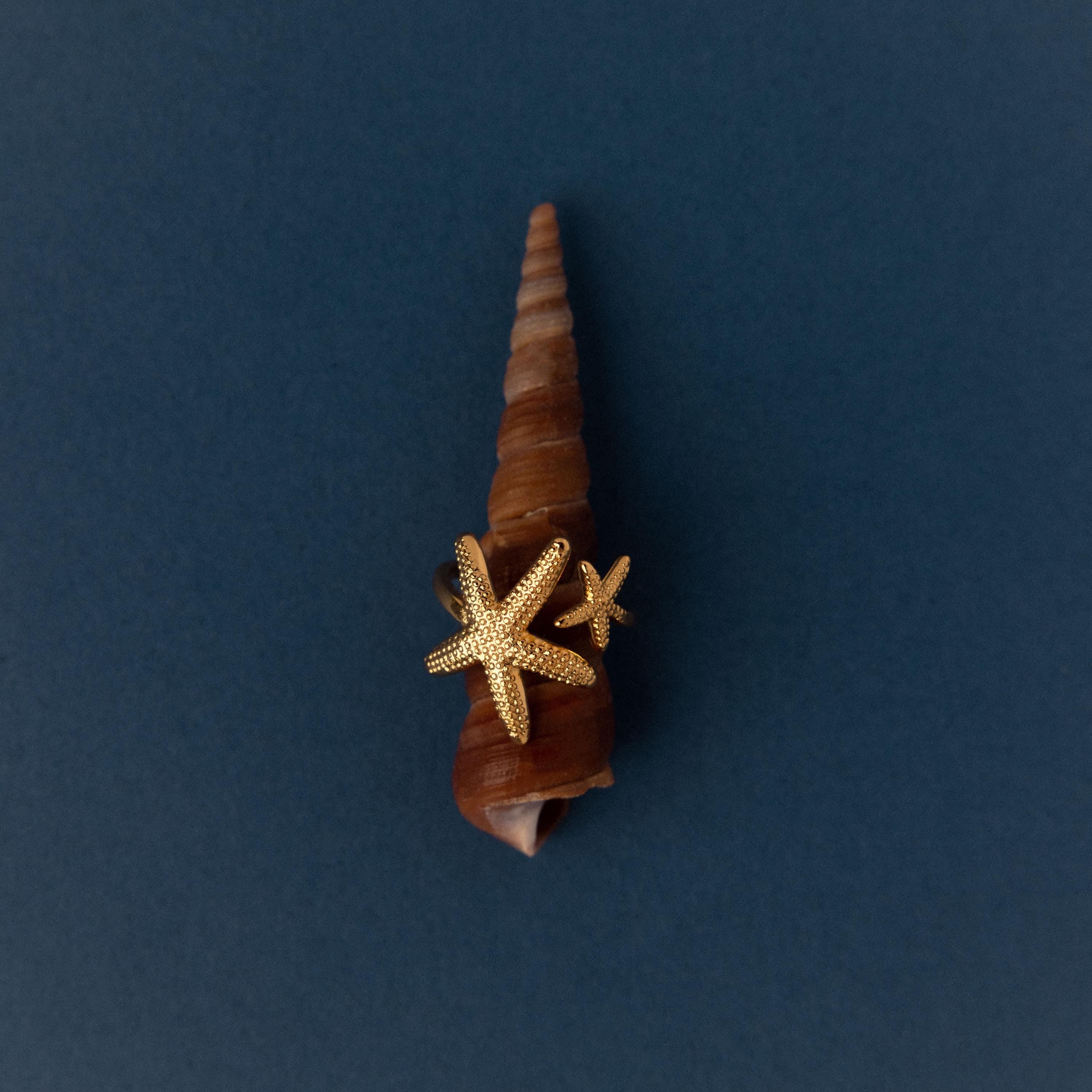 Stella adjustable ring