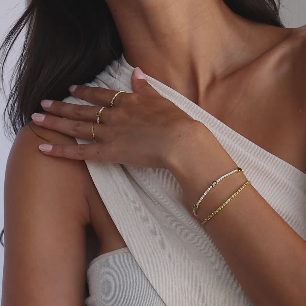 Elo de Luz bracelet, brilliant gemstone of the month