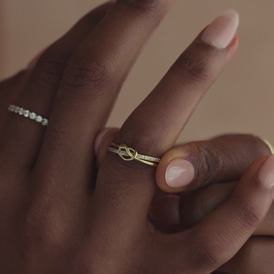 Infinity Loop Ring